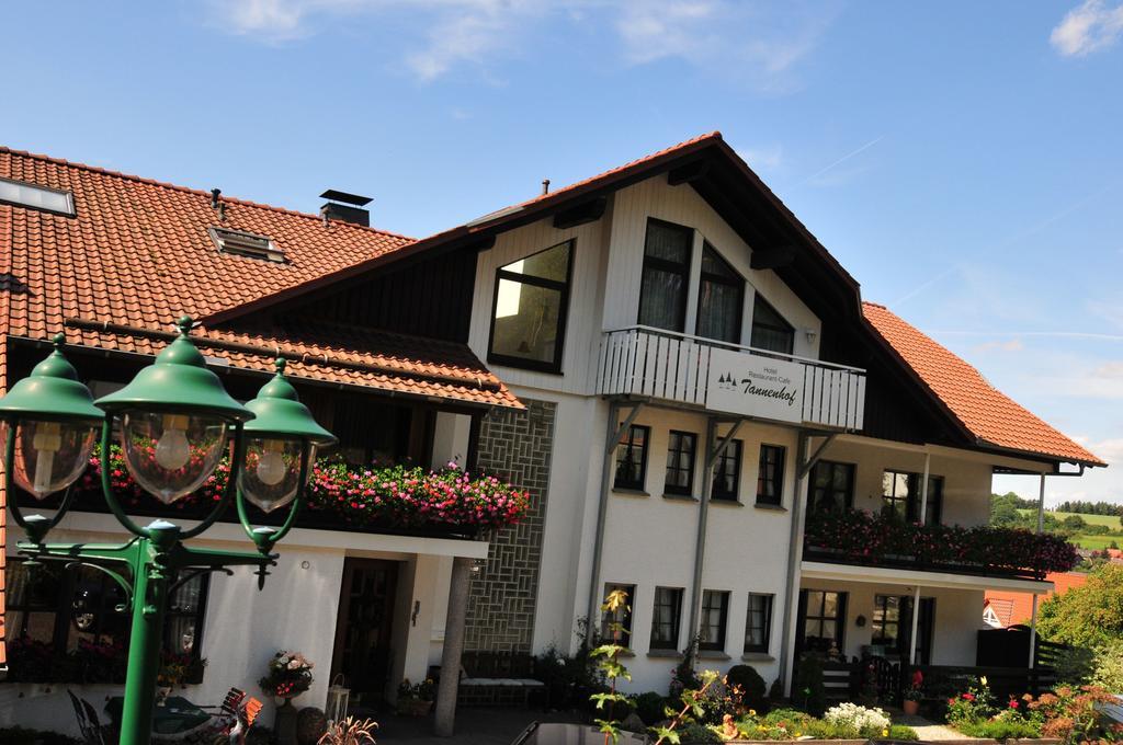 Hotel Tannenhof Бад-Вюнненберг Экстерьер фото