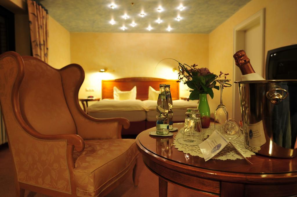 Hotel Tannenhof Бад-Вюнненберг Номер фото